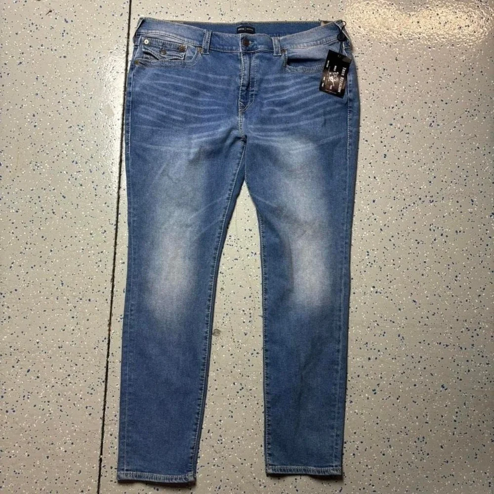 NEW True Religion Rocco Relaxed Skinny Stretch Denim Jeans Blue Wash 42x34